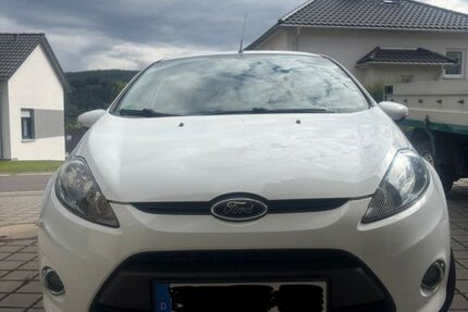 Ford Fiesta 90.776 km 4.500 &euro; Aue-Bad Schlema 08280