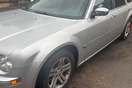 Chrysler 300C 270.000 km 4.500 &euro; Kirchberg 08107