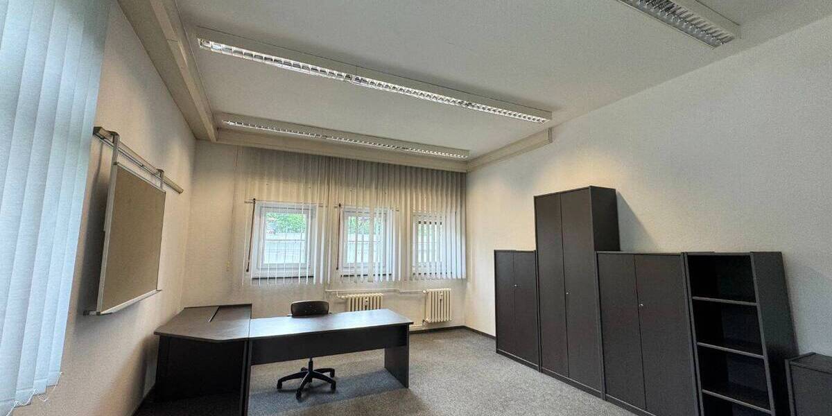 Gewerbeobjekt Zwickau Pölbitz - 116&euro; | Angebot:25930839