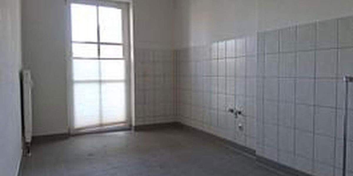 Etagenwohnung Zwickau Pölbitz - 2 Zimmer, 72 m&sup2;, 480&euro; | Angebot:25879815