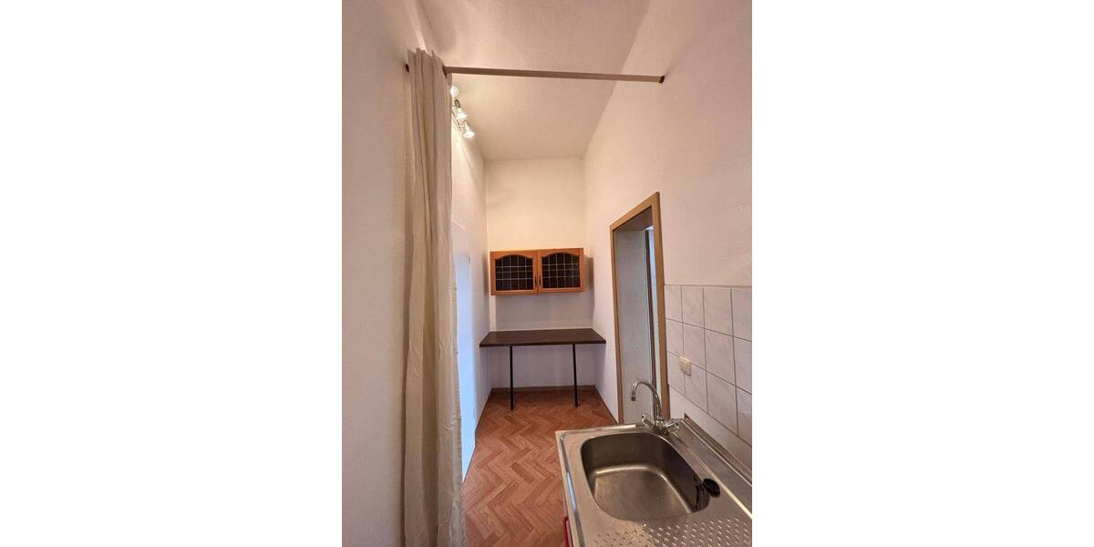Gewerbeobjekt Ronneburg - 3 Zimmer, 90 m&sup2;, 270&euro; | Angebot:25770092