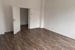Etagenwohnung Meerane - 2 Zimmer, 89 m&sup2;, 668&euro; | Angebot:25381772