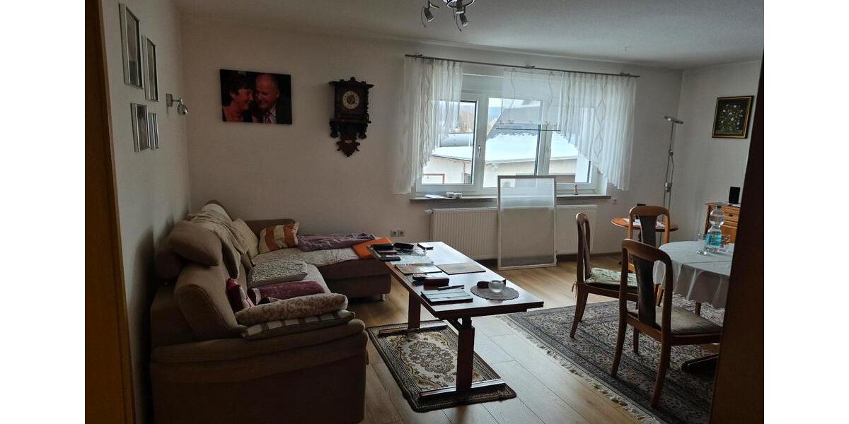 Doppelhaushälfte Crimmitschau - 5 Zimmer, 110 m&sup2;, 220.000&euro; | Angebot:25639766