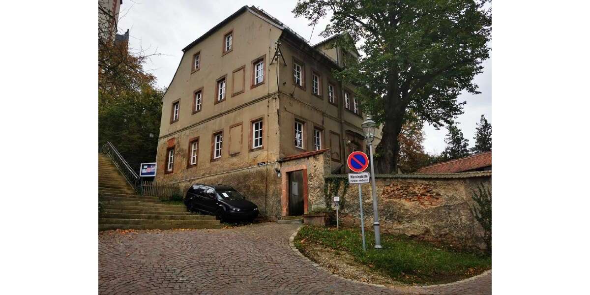 Einfamilienhaus Penig - 8 Zimmer, 239 m&sup2;, 55.000&euro; | Angebot:19166026
