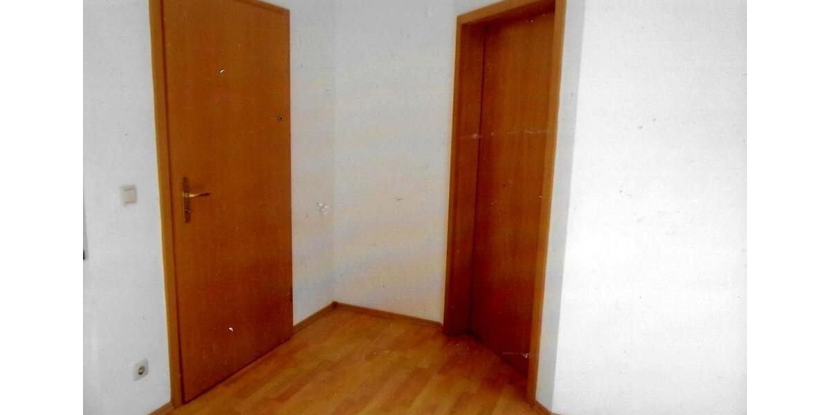 Erdgeschoßwohnung Schmölln - 2 Zimmer, 39 m&sup2;, 39.000&euro; | Angebot:26227088