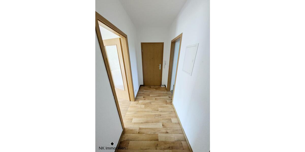 Etagenwohnung Limbach-Oberfrohna Oberfrohna - 2 Zimmer, 49 m&sup2;, 333&euro; | Angebot:25945641