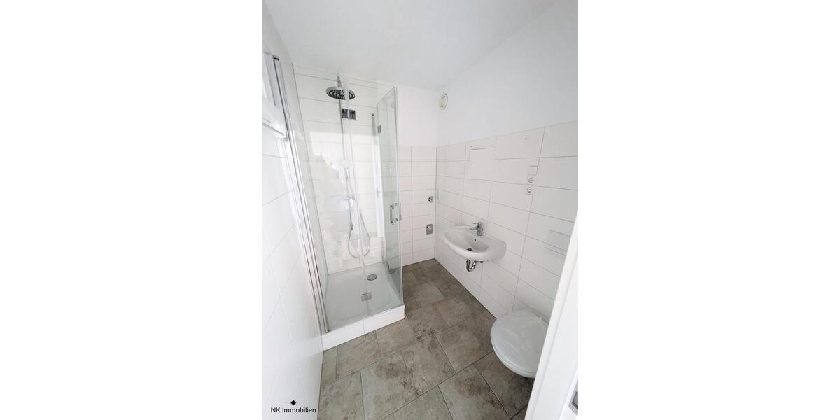 Etagenwohnung Limbach-Oberfrohna Oberfrohna - 2 Zimmer, 62 m&sup2;, 331&euro; | Angebot:25945662