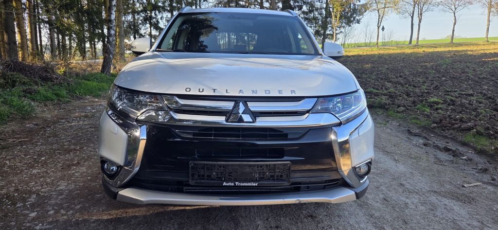 Mitsubishi Outlander 318.520 km 7.999 &euro; Zschorlau 08321