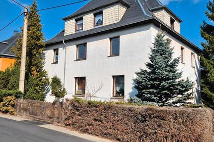 Wohnung Aue-Bad Schlema Bad Schlema - 4 Zimmer, 103 m&sup2;, 600&euro; | Angebot:25839930