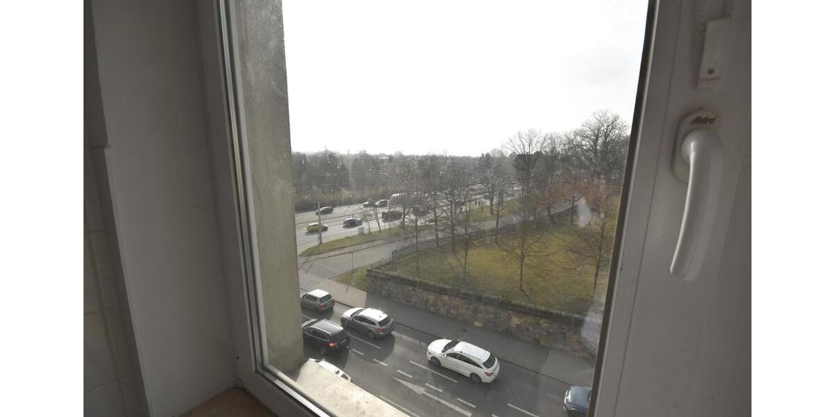 Etagenwohnung Zwickau - 2 Zimmer, 63 m&sup2;, 345&euro; | Angebot:25510950