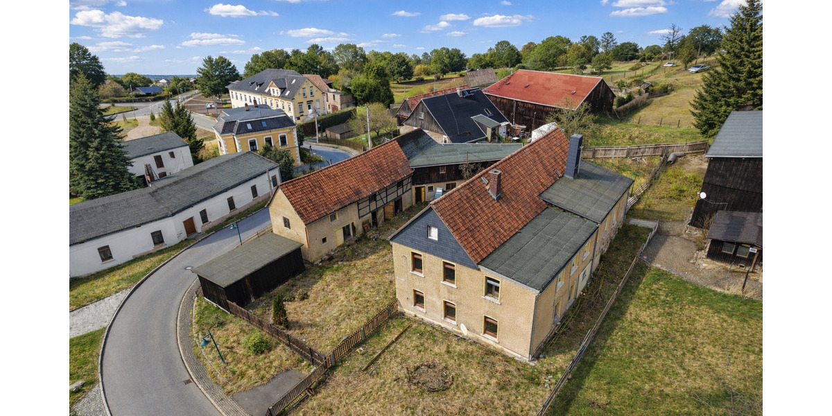 Einfamilienhaus Falkenstein Oberlauterbach - 8 Zimmer, 110 m&sup2;, 49.000&euro; | Angebot:25929611