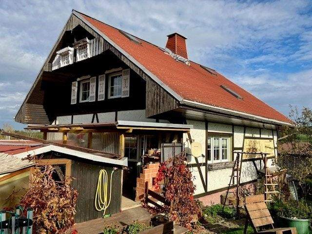 Einfamilienhaus Rodewisch - 1 Zimmer, 145 m&sup2;, 245.000&euro; | Angebot:25662084