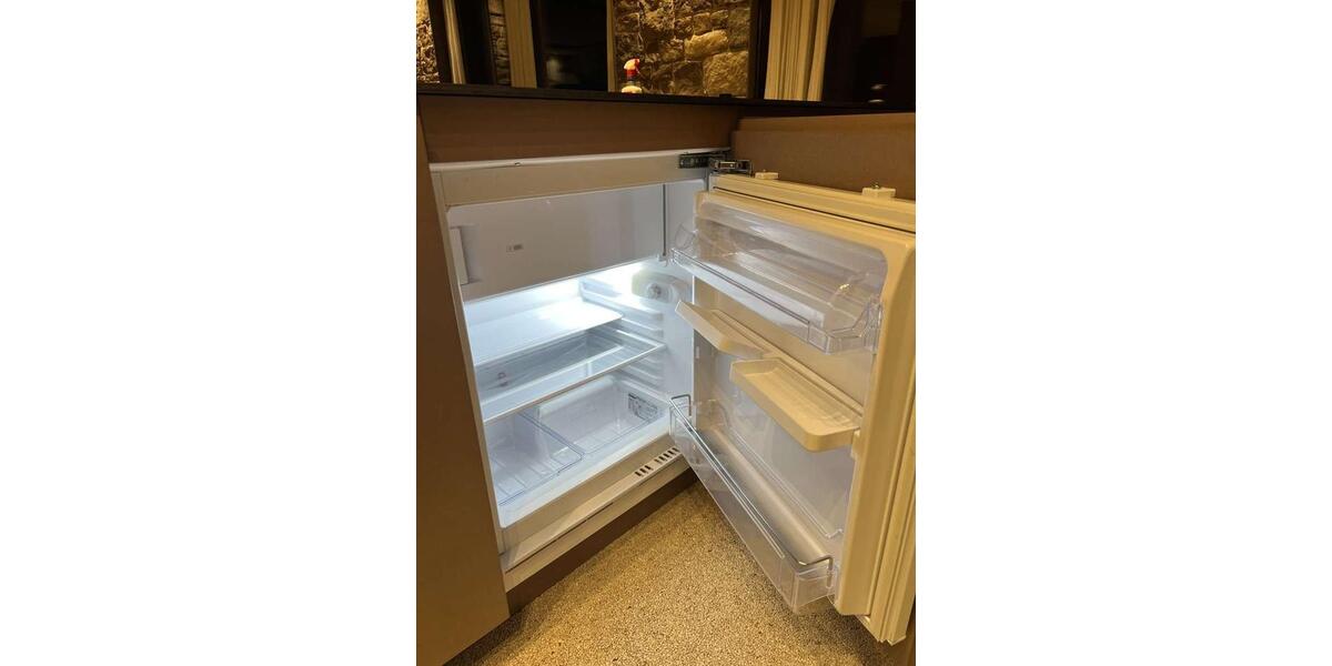 Etagenwohnung Zwickau Cainsdorf - 2 Zimmer, 68 m&sup2;, 1.200&euro; | Angebot:24742174