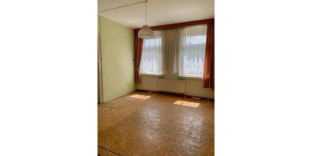 Reihenendhaus Reichenbach - 1 Zimmer, 208 m&sup2;, 65.000&euro; | Angebot:25662057