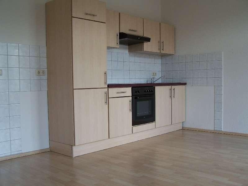 Etagenwohnung Zwickau - 2 Zimmer, 63 m&sup2;, 335&euro; | Angebot:24614172