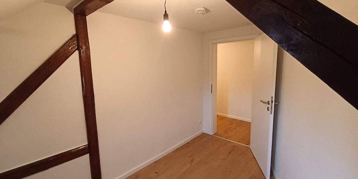 Etagenwohnung Reichenbach im Vogtland Reichenbach - 3 Zimmer, 74 m&sup2;, 450&euro; | Angebot:25665720