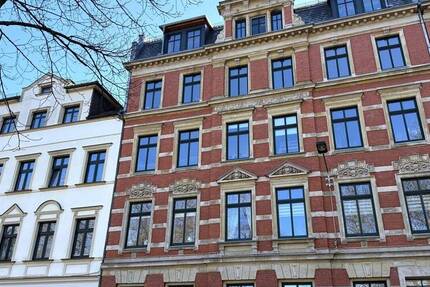 Wohnung Zwickau Innenstadt - 2 Zimmer, 66 m&sup2;, 71.500&euro; | Angebot:25707518