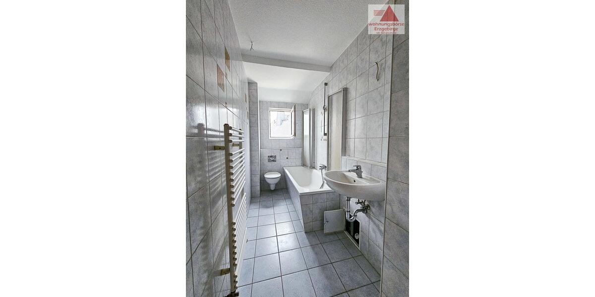 Dachgeschoßwohnung Lößnitz - 3 Zimmer, 63 m&sup2;, 375&euro; | Angebot:20525183