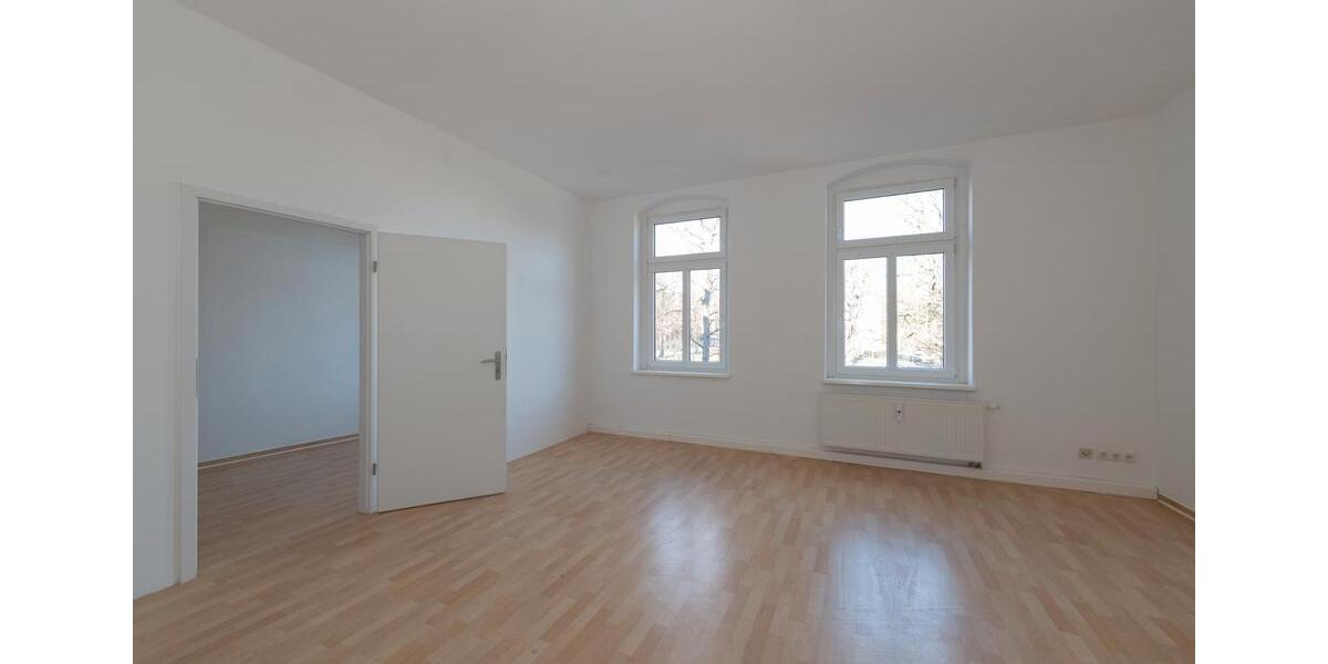 Etagenwohnung Werdau - 2 Zimmer, 57 m&sup2;, 290&euro; | Angebot:24953427