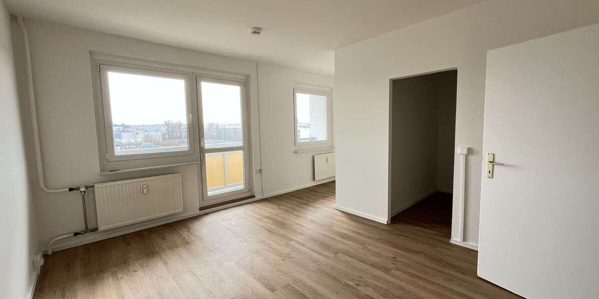 Etagenwohnung Zwickau Neuplanitz - 1 Zimmer, 32 m&sup2;, 240&euro; | Angebot:22874807