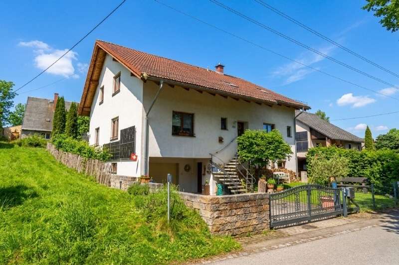 Einfamilienhaus Penig - 6 Zimmer, 242 m&sup2;, 424.900&euro; | Angebot:26092965