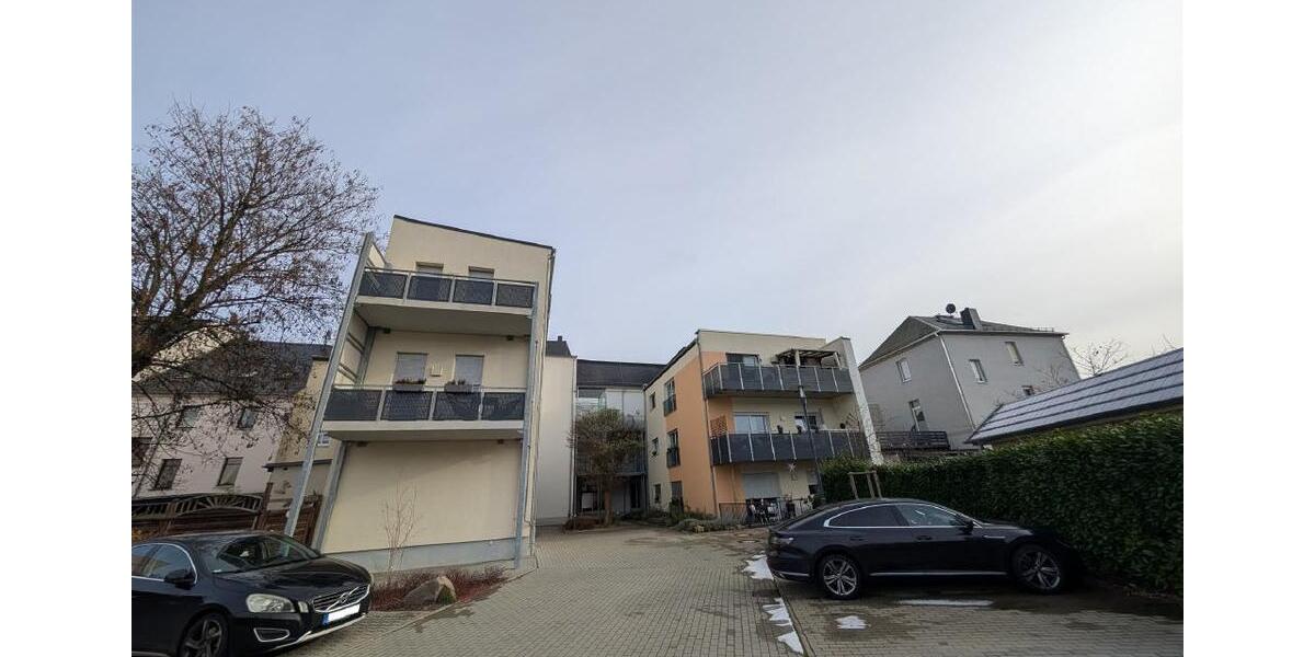 Etagenwohnung Werdau - 2 Zimmer, 50 m&sup2;, 370&euro; | Angebot:23721716