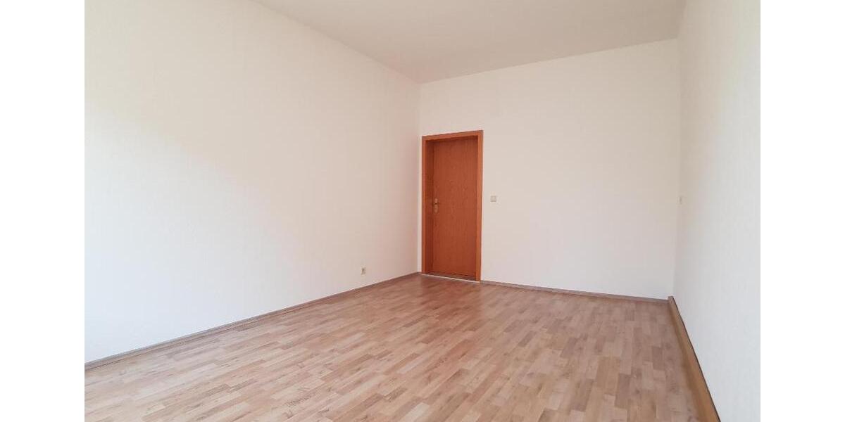 Etagenwohnung Waldenburg - 2 Zimmer, 76 m&sup2;, 300&euro; | Angebot:20444550