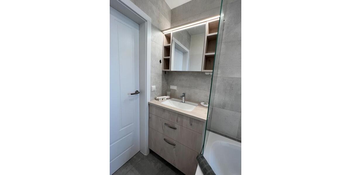 Etagenwohnung Werdau - 3 Zimmer, 56 m&sup2;, 498&euro; | Angebot:25887469