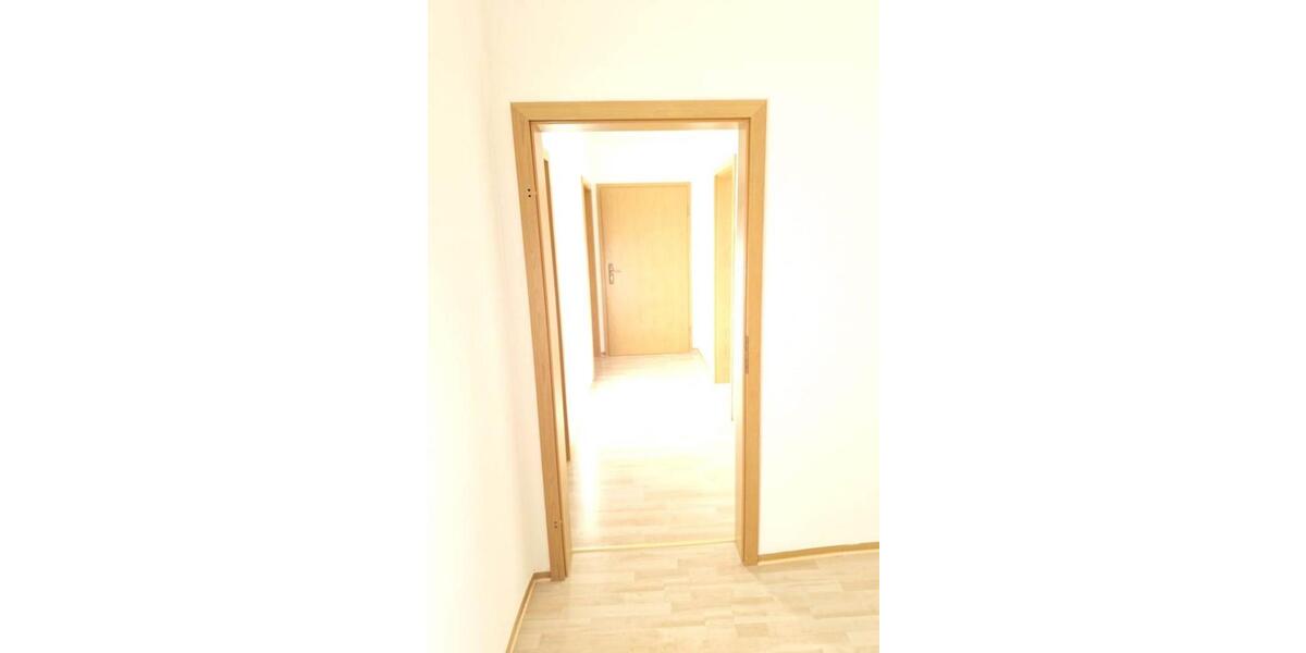 Etagenwohnung Stollberg (Erzgebirge) - 2 Zimmer, 61 m&sup2;, 310&euro; | Angebot:25359831