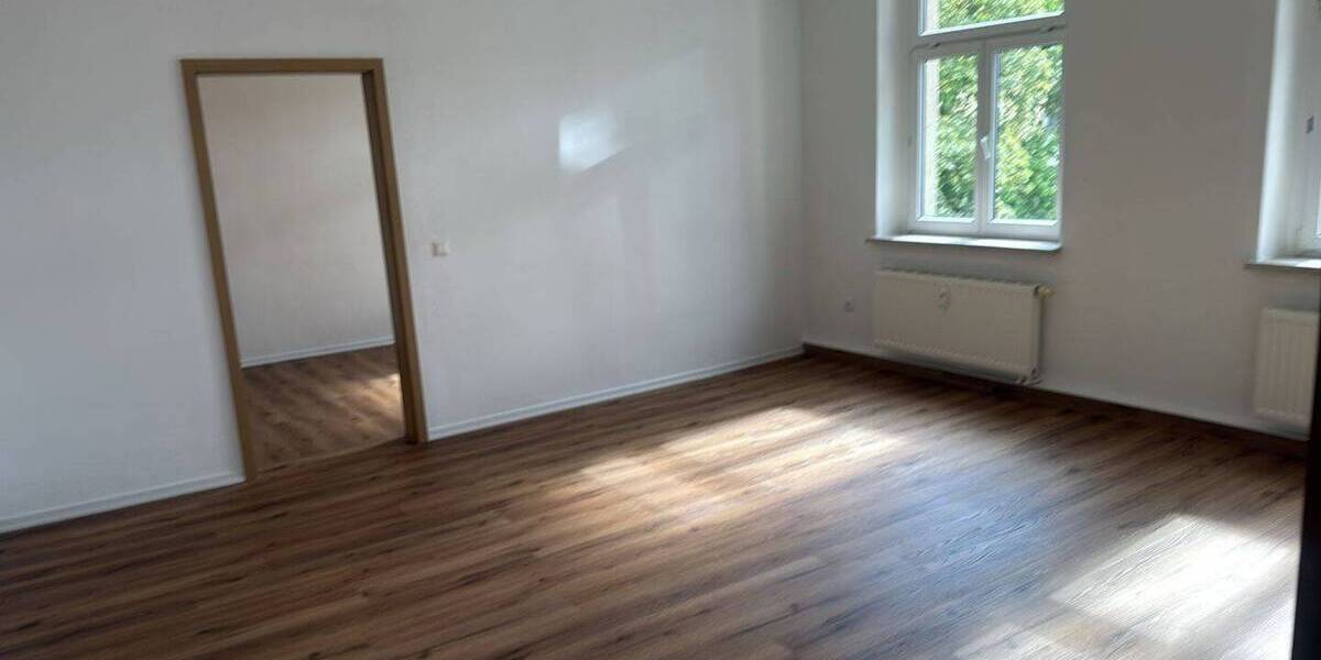 Etagenwohnung Zwickau Bahnhofsvorstadt - 3 Zimmer, 90 m&sup2;, 550&euro; | Angebot:26695006