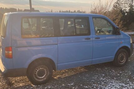 VW T5 Transporter 210.000 km 5.495 &euro; Auerbach/Vogtl. 08209