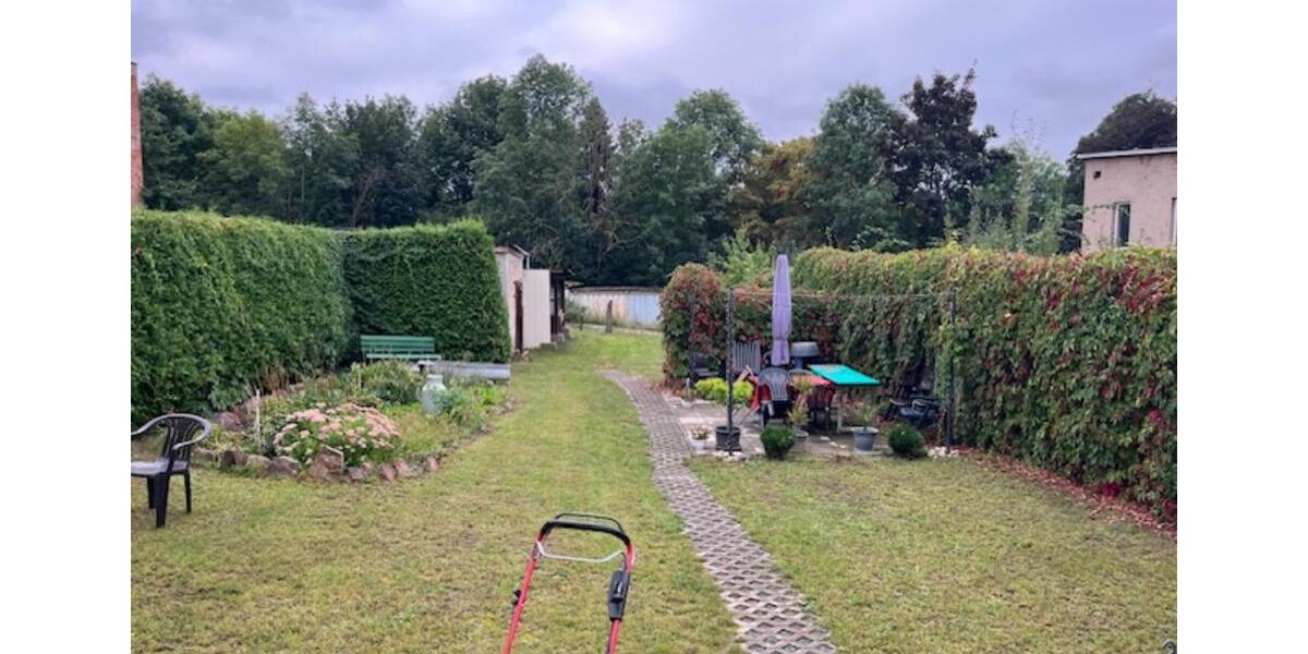 Hochparterre Werdau - 1.5 Zimmer, 45 m&sup2;, 250&euro; | Angebot:25639188