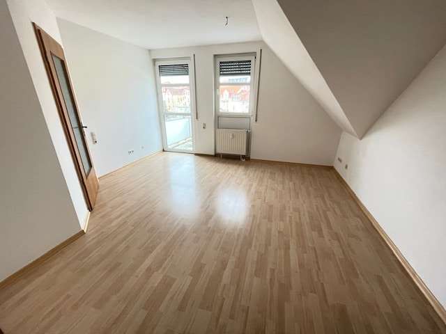 Etagenwohnung Zwickau - 2 Zimmer, 52 m&sup2;, 51.900&euro; | Angebot:20220208