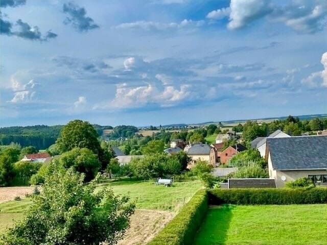 Mehrfamilienhaus, Wohnhaus Treuen Eich - 6 Zimmer, 237 m&sup2;, 65.000&euro; | Angebot:25741447