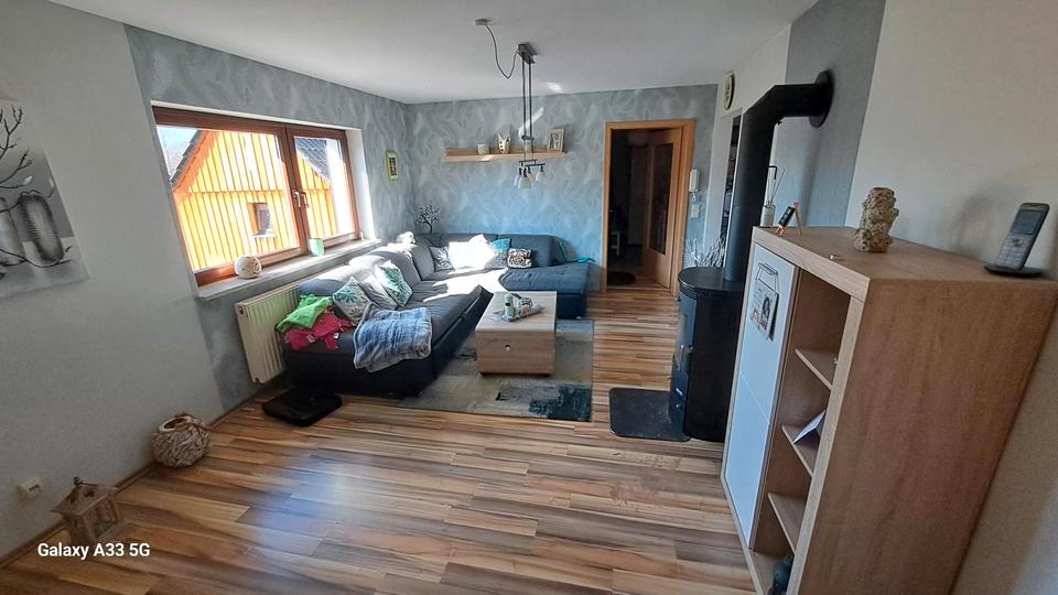 Etagenwohnung Waldenburg - 3 Zimmer, 71 m&sup2;, 620&euro; | Angebot:25308480