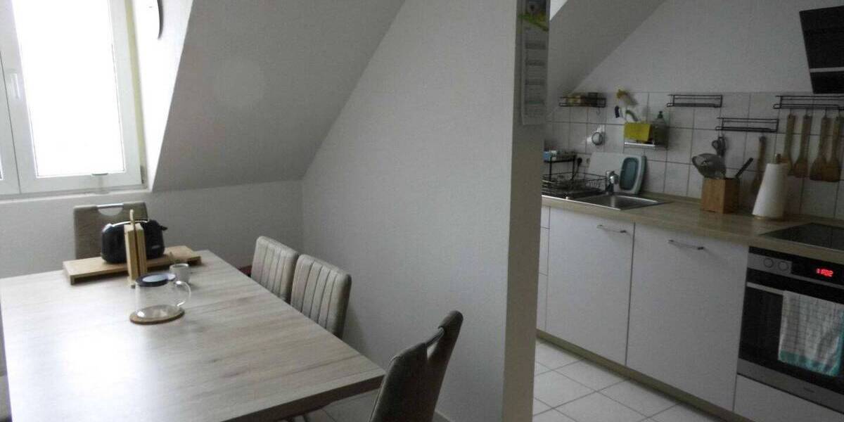 Etagenwohnung Reichenbach - 3 Zimmer, 68 m&sup2;, 400&euro; | Angebot:26824656