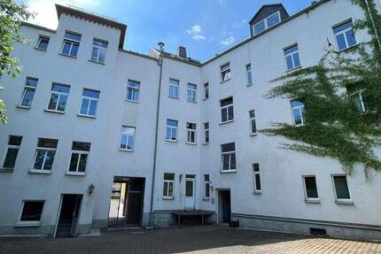 Wohnung Zwickau Bahnhofsvorstadt - 3 Zimmer, 80 m&sup2;, 445&euro; | Angebot:25999010