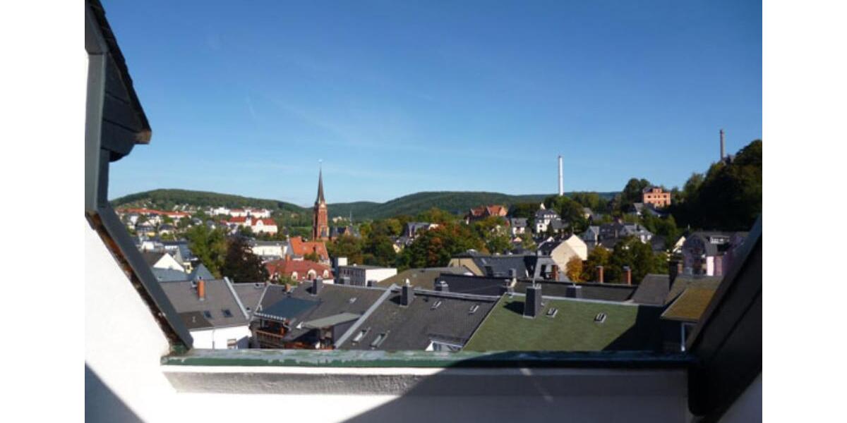 Dachgeschoßwohnung Aue-Bad Schlema Bad Schlema - 5 Zimmer, 157 m&sup2;, 680&euro; | Angebot:25639195