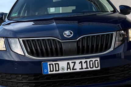 Skoda Octavia 127.600 km 9.299 &euro; Glauchau 08371