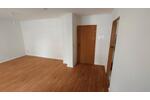 Erdgeschoßwohnung Hohenstein-Ernstthal Ernstthal - 2.5 Zimmer, 62 m&sup2;, 300&euro; | Angebot:26679894