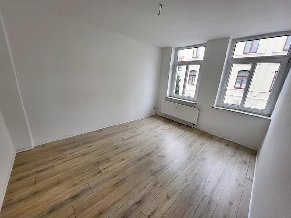 Etagenwohnung Reichenbach im Vogtland - 3 Zimmer, 57 m&sup2;, 285&euro; | Angebot:25919807