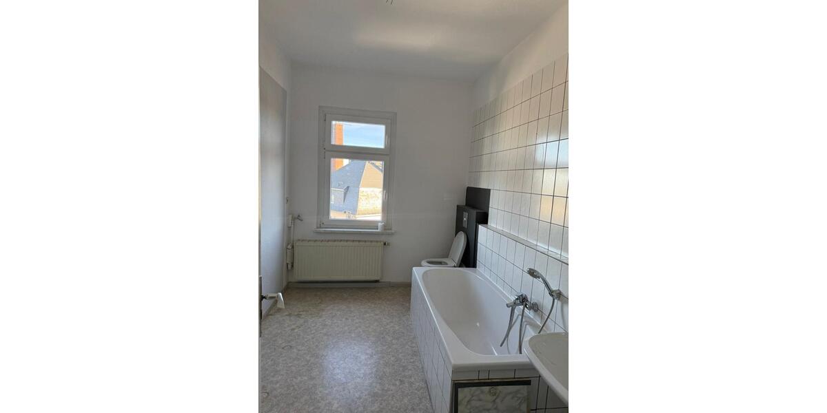 Etagenwohnung Eibenstock - 4 Zimmer, 100 m&sup2;, 550&euro; | Angebot:25220587