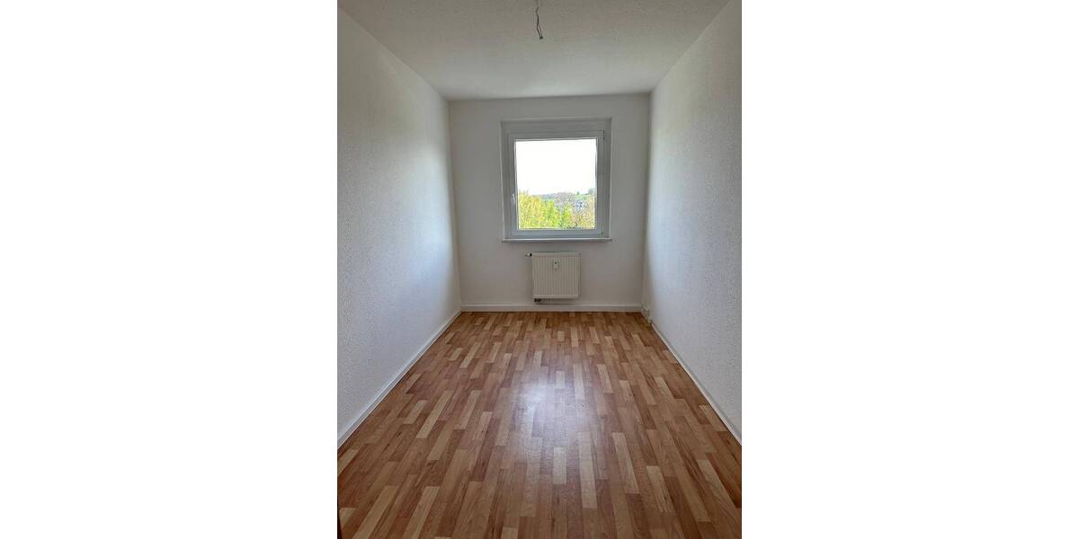 Etagenwohnung Kirchberg - 3 Zimmer, 68 m&sup2;, 413&euro; | Angebot:25803199