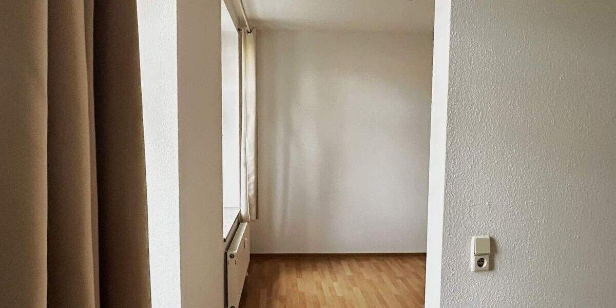 Etagenwohnung Glauchau - 1 Zimmer, 36 m&sup2;, 32.500&euro; | Angebot:25707451