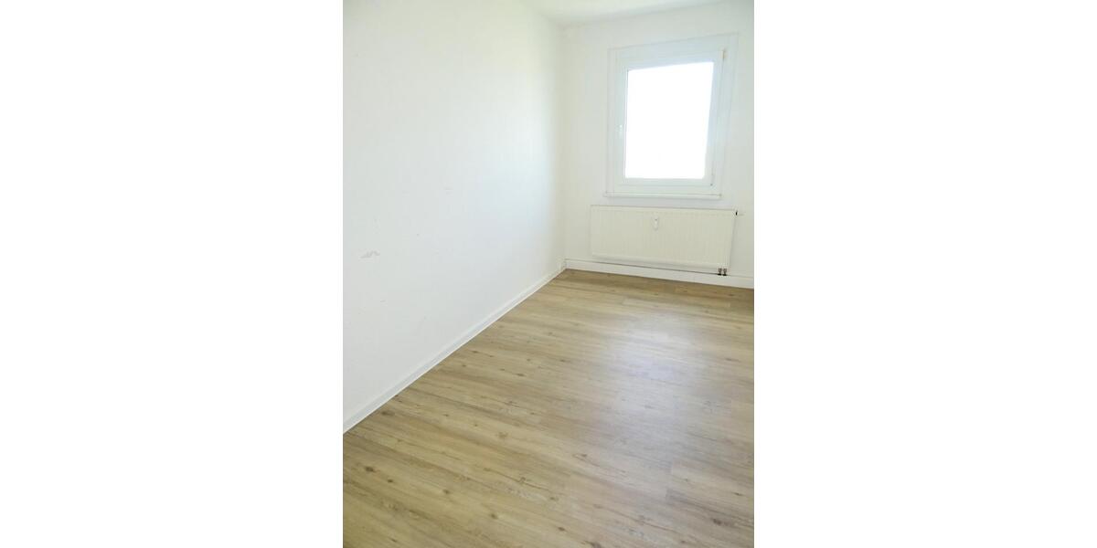 Etagenwohnung Werdau - 3 Zimmer, 59 m&sup2;, 330&euro; | Angebot:21286942