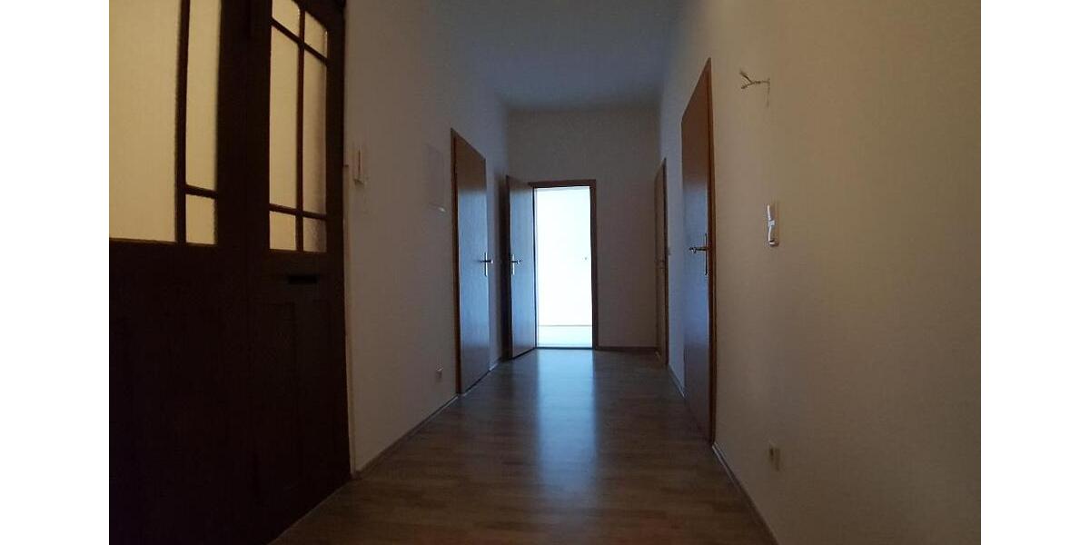Etagenwohnung Waldenburg - 2 Zimmer, 76 m&sup2;, 300&euro; | Angebot:20444550