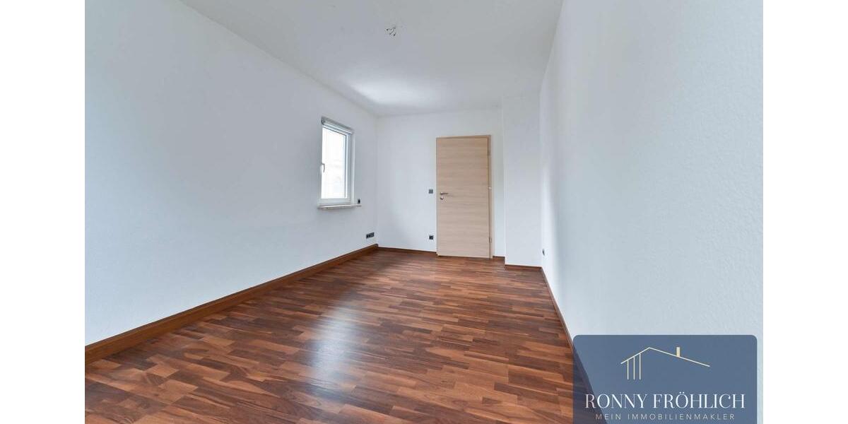 Etagenwohnung Lauter-Bernsbach Bernsbach - 5 Zimmer, 120 m&sup2;, 700&euro; | Angebot:24506922