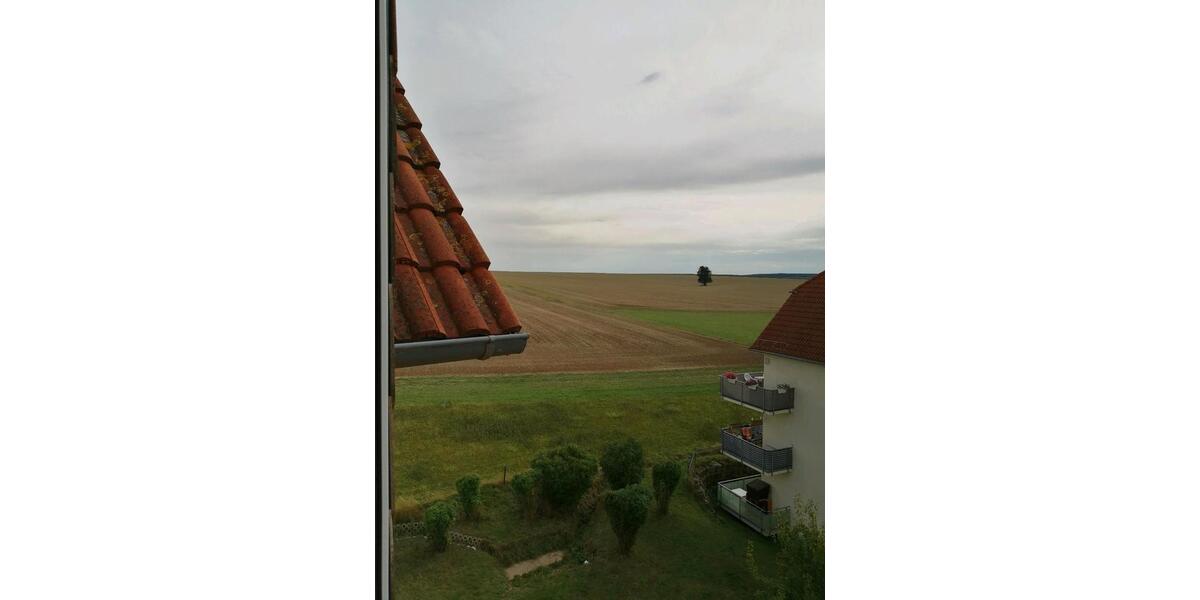 Dachgeschoßwohnung Werdau - 2 Zimmer, 51 m&sup2;, 330&euro; | Angebot:26007487