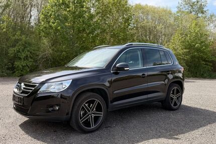 VW Tiguan 153.000 km 6.749 &euro; Werdau 08412