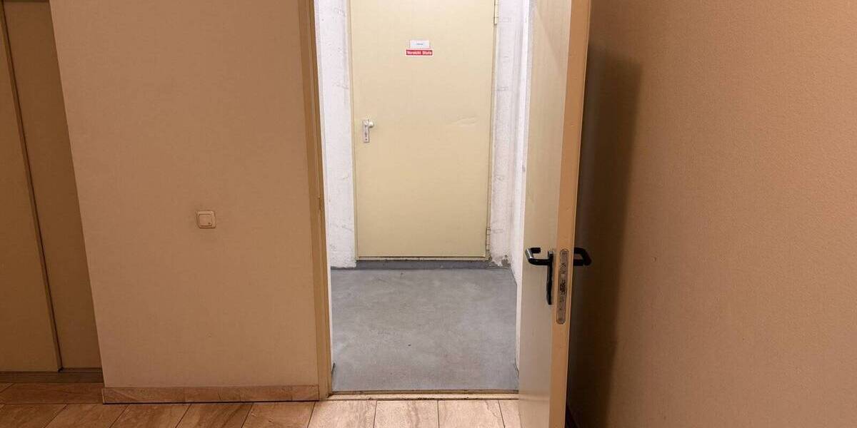 Gewerbeobjekt Zwickau Innenstadt - 4 Zimmer, 143 m&sup2;, 110.000&euro; | Angebot:25707412